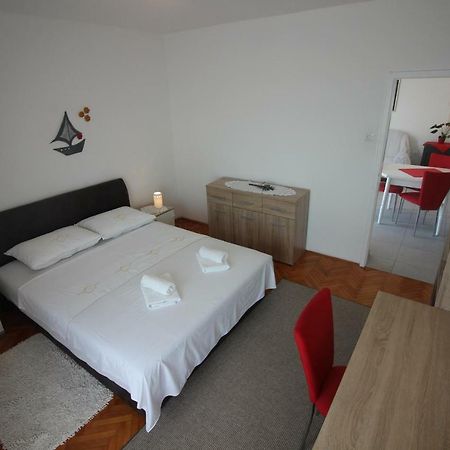 Apartment Vanda Новий Винодольський Екстер'єр фото